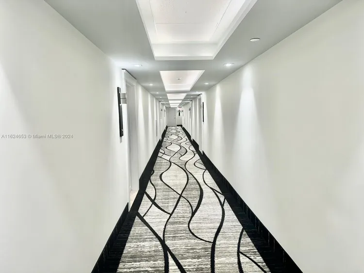 Parker Dorado #401 image #41