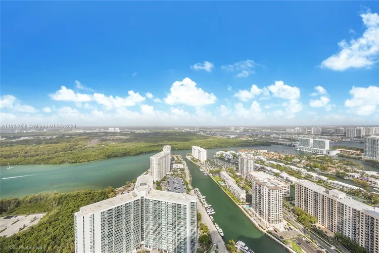 Ritz-Carlton Residences Sunny Isles #4303 image #11