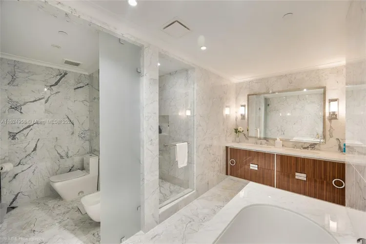 Ritz-Carlton Residences Sunny Isles #4303 image #6