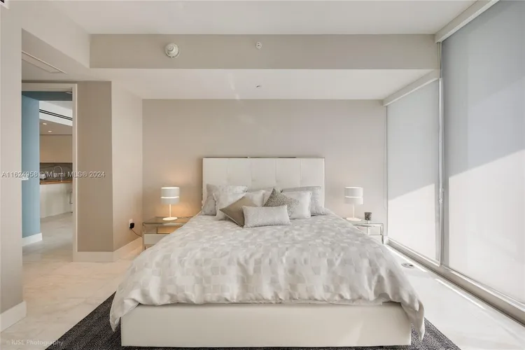 Ritz-Carlton Residences Sunny Isles #4303 image #8