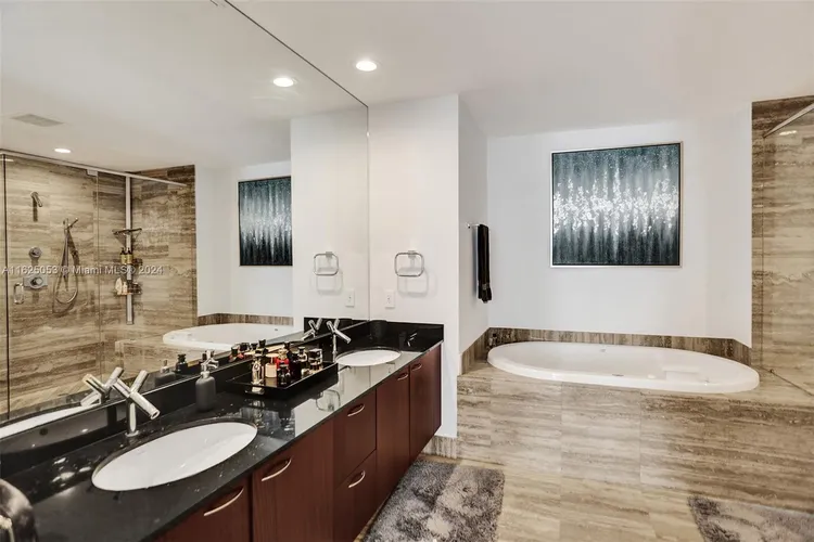 Trump Tower 2 #2702 image #12