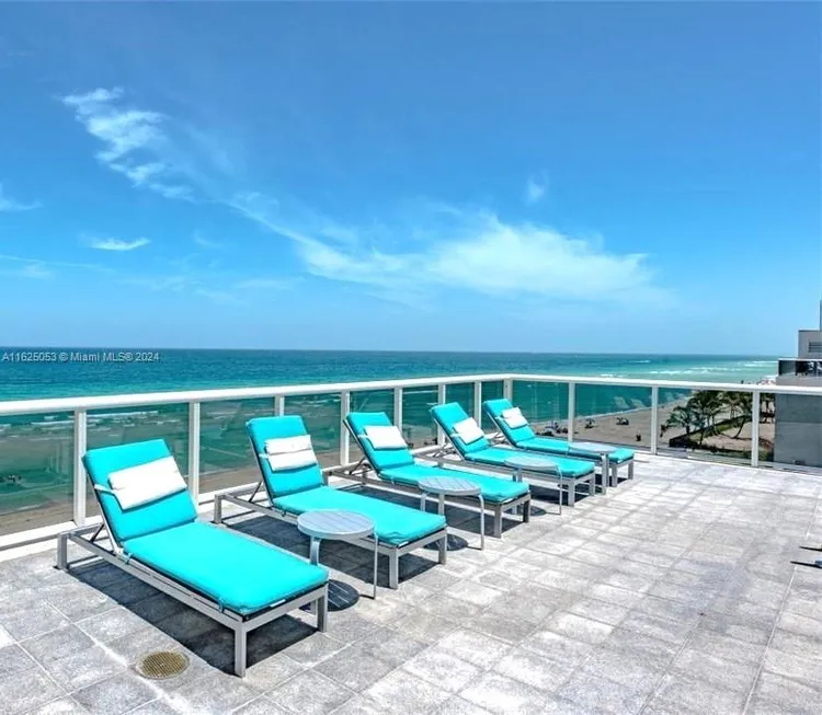 Trump Tower 2 #2702 image #20