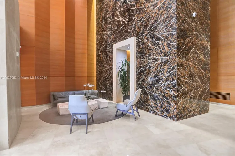 Trump Tower 2 #2702 image #23