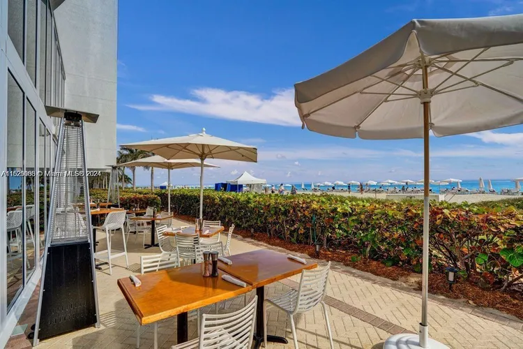 Trump Tower 2 #2702 image #35