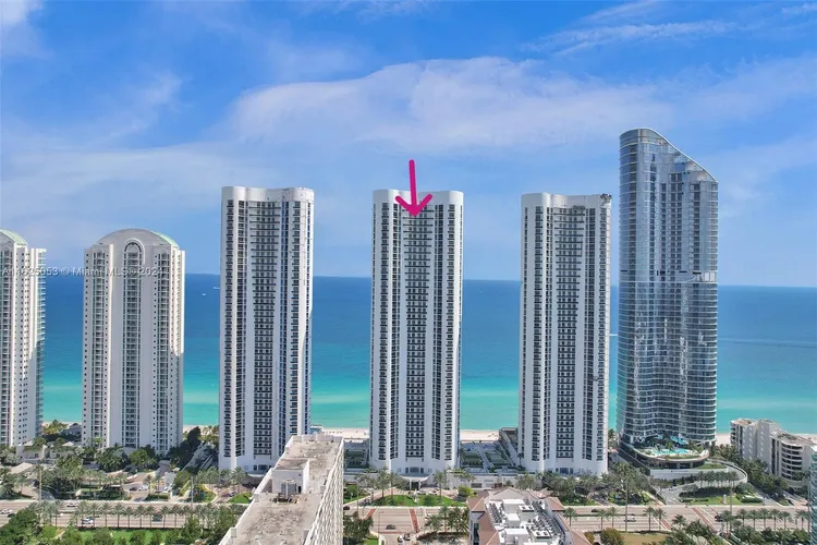 Trump Tower 2 #2702 image #37