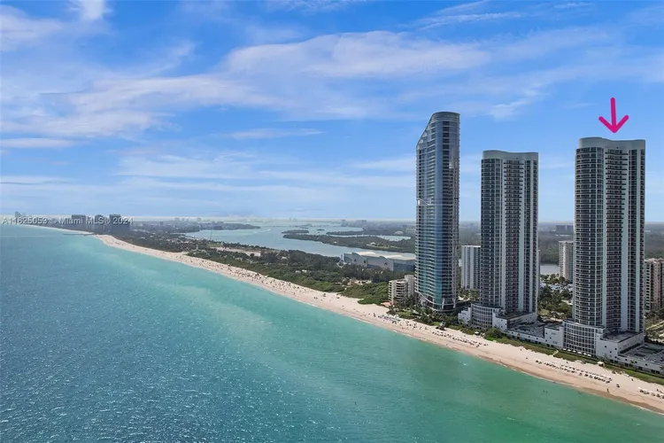 Trump Tower 2 #2702 image #40