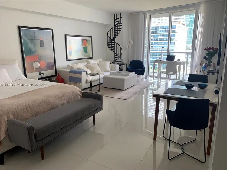 Icon Brickell I #1110 image #8