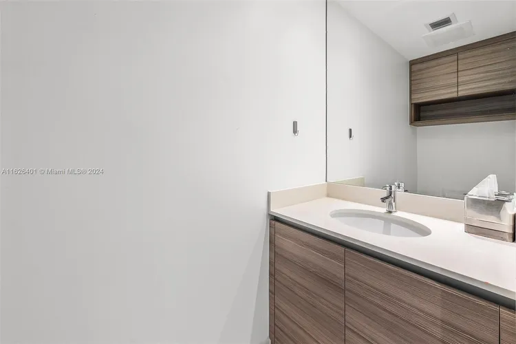 Hyde Midtown #2515 image #12