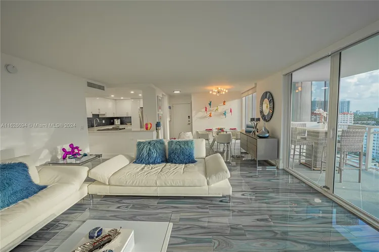 Parker Plaza Estates #1606 image #23