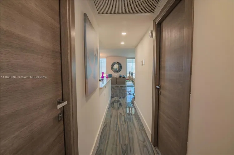 Parker Plaza Estates #1606 image #32