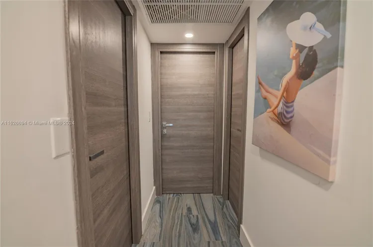 Parker Plaza Estates #1606 image #33