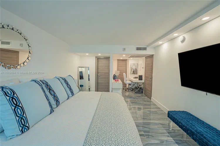 Parker Plaza Estates #1606 image #51