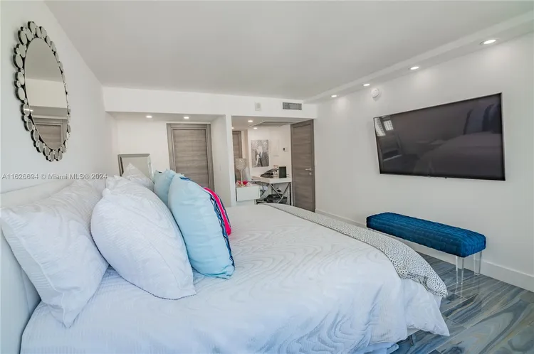 Parker Plaza Estates #1606 image #53