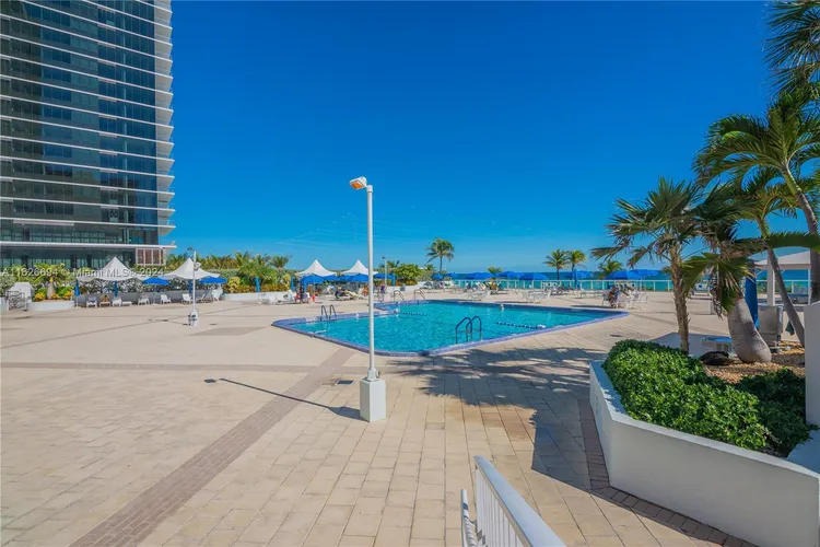 Parker Plaza Estates #1606 image #67