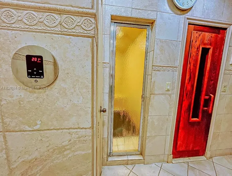 Parker Plaza Estates #1606 image #84