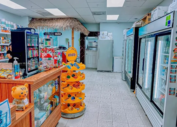 Parker Plaza Estates #1606 image #91