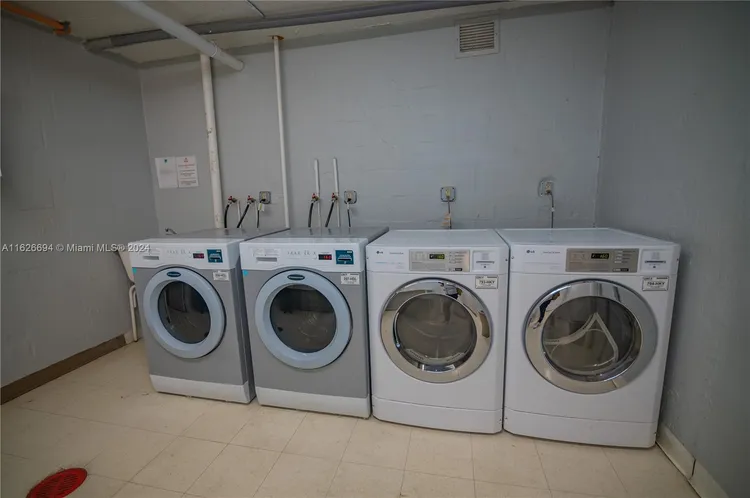 Parker Plaza Estates #1606 image #93