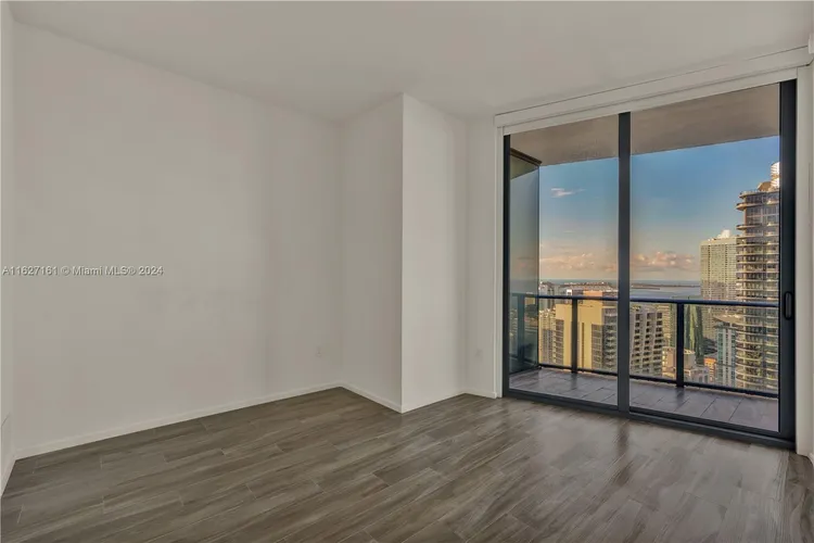 SLS Lux Brickell #5401 image #11