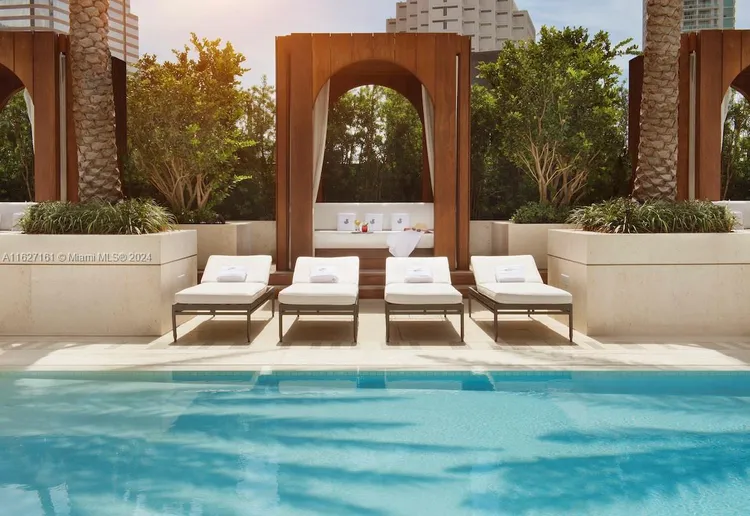 SLS Lux Brickell #5401 image #27
