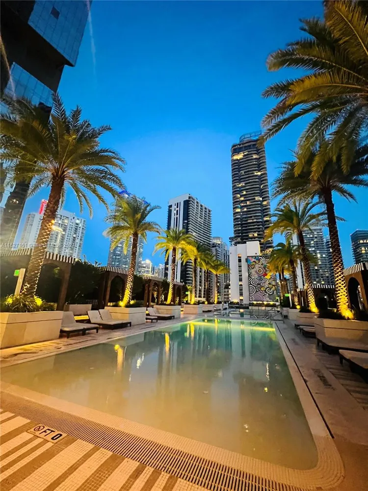SLS Lux Brickell #5401 image #28