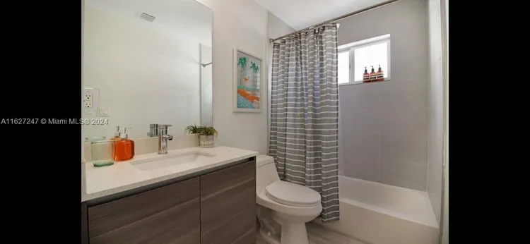 Emilia Edgewater #703 image #16