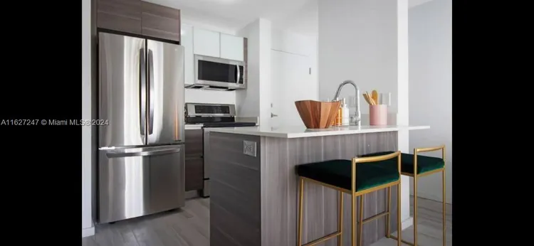 Emilia Edgewater #703 image #8