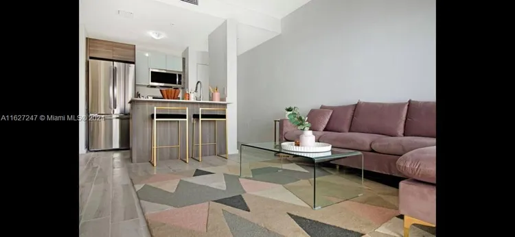 Emilia Edgewater #703 image #9