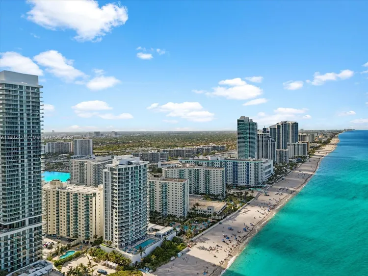 Apogee Beach #1601 image #20