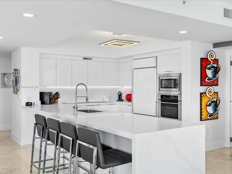 Apogee Beach #1601 image #6