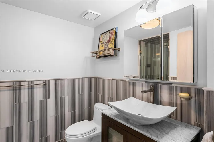 Neo Vertika #2318 image #18