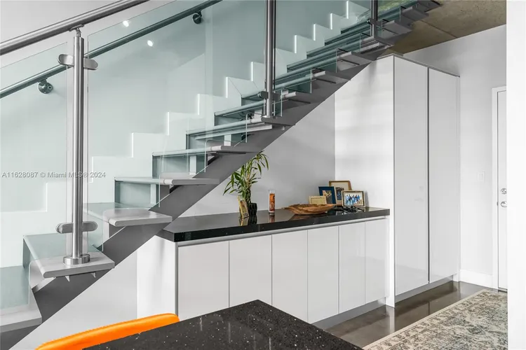 Neo Vertika #2318 image #8