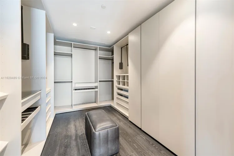 Elysee Miami #4601 image #17