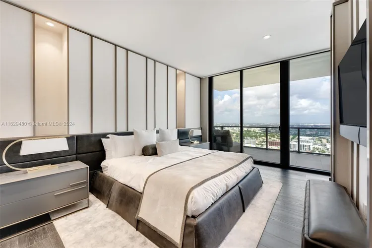 Elysee Miami #4601 image #22