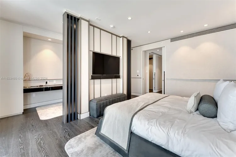 Elysee Miami #4601 image #25