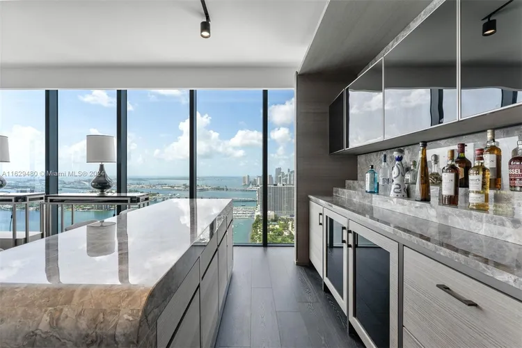 Elysee Miami #4601 image #6