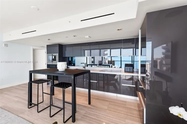 Echo Brickell #1701 image #7