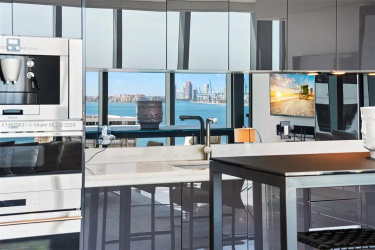 Echo Brickell #1701 image #8