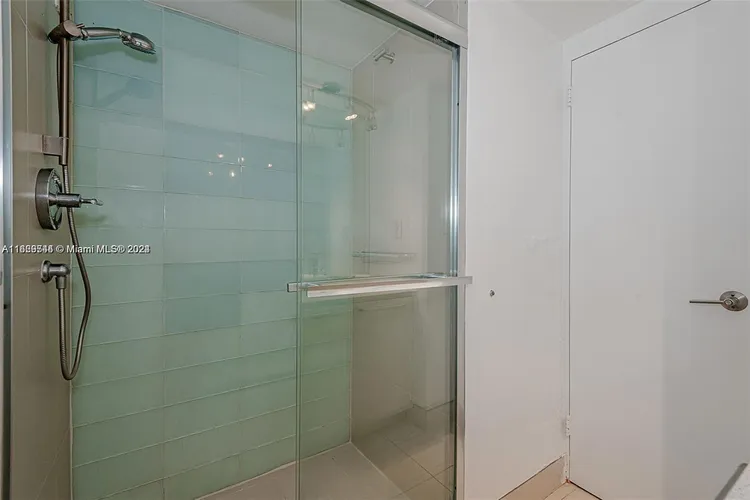 Seacoast 5151 #1029 image #18