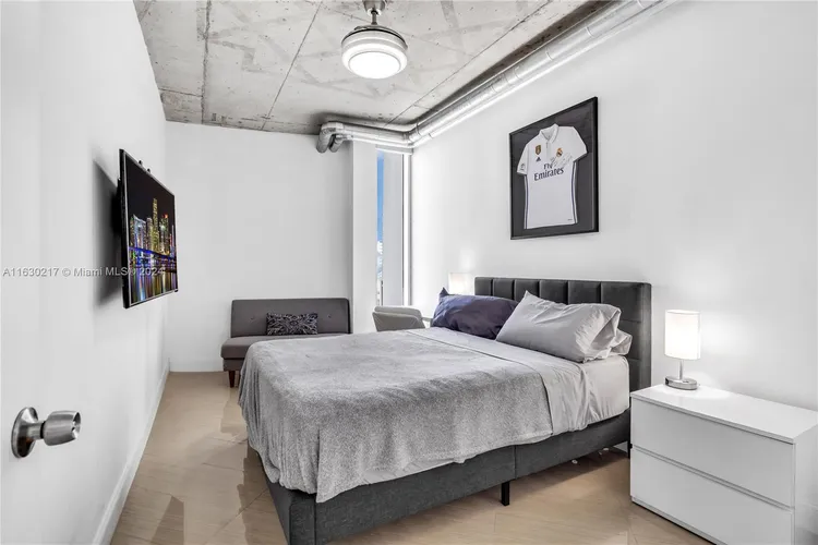 Neo Vertika #3102 image #25