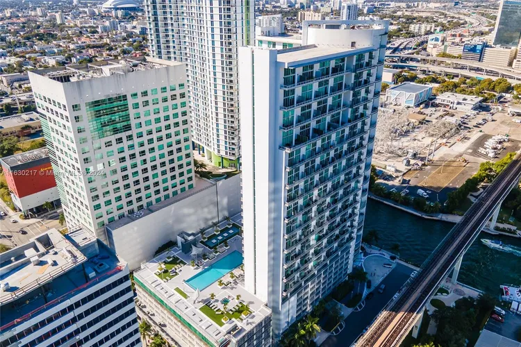 Neo Vertika #3102 image #29