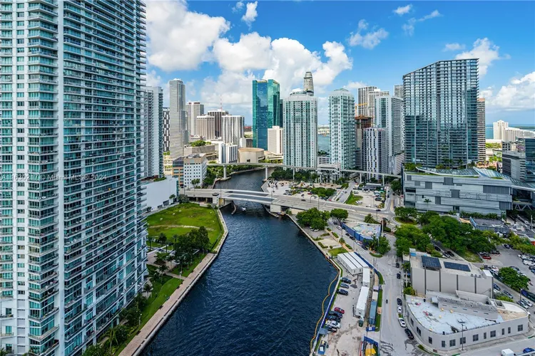 Neo Vertika #3102 image #35