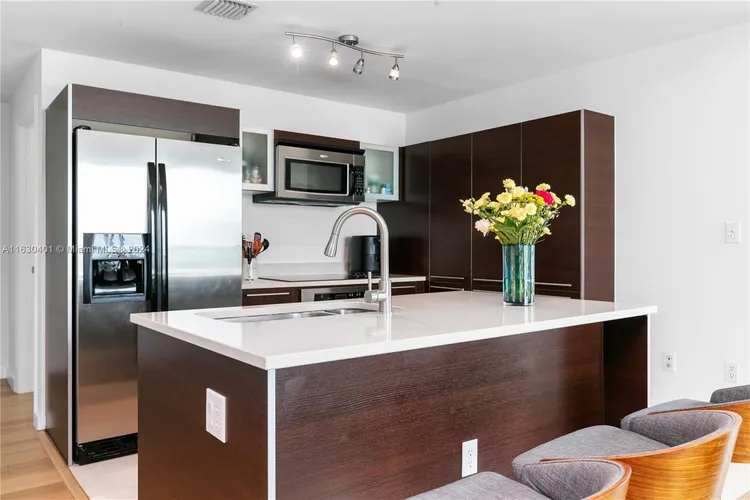 Quantum on the Bay #2211 image #11