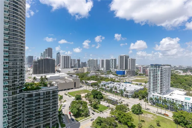 Quantum on the Bay #2211 image #14