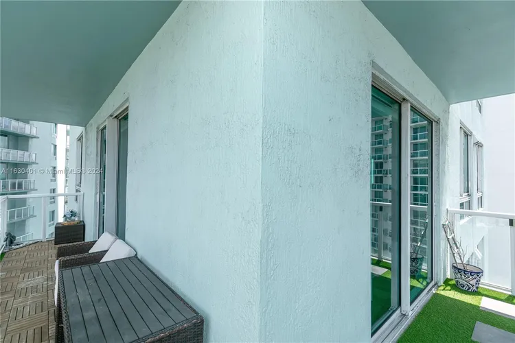 Quantum on the Bay #2211 image #15