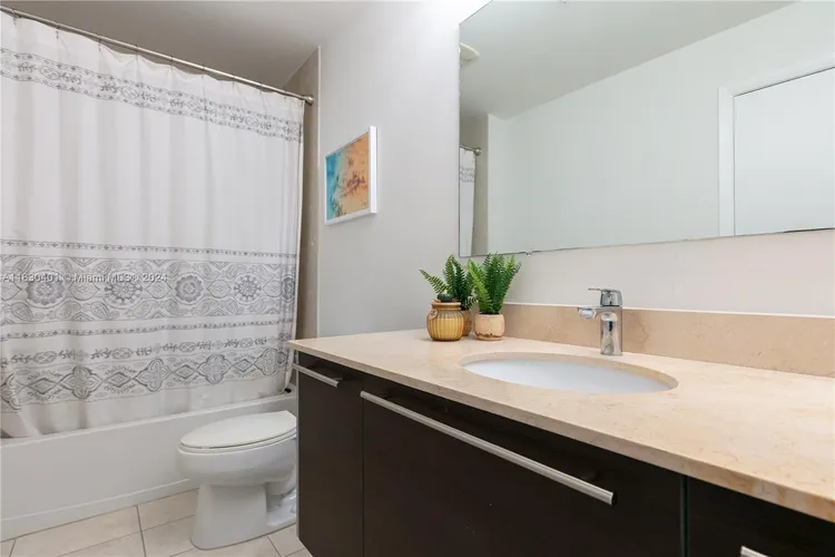 Quantum on the Bay #2211 image #23