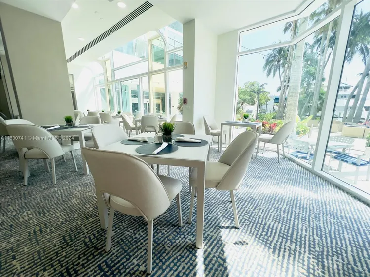 Gallery One DoubleTree #519 image #43