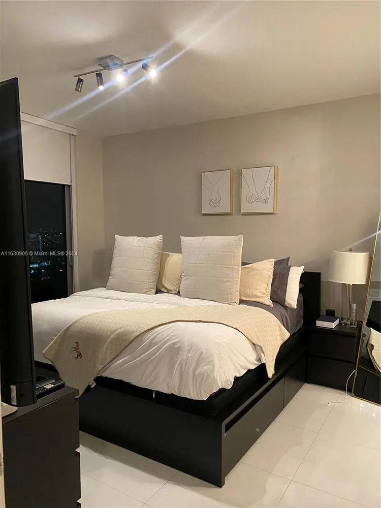 Aria on the Bay #3708 image #12