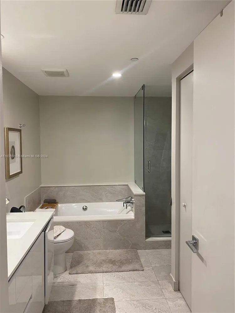 Aria on the Bay #3708 image #17