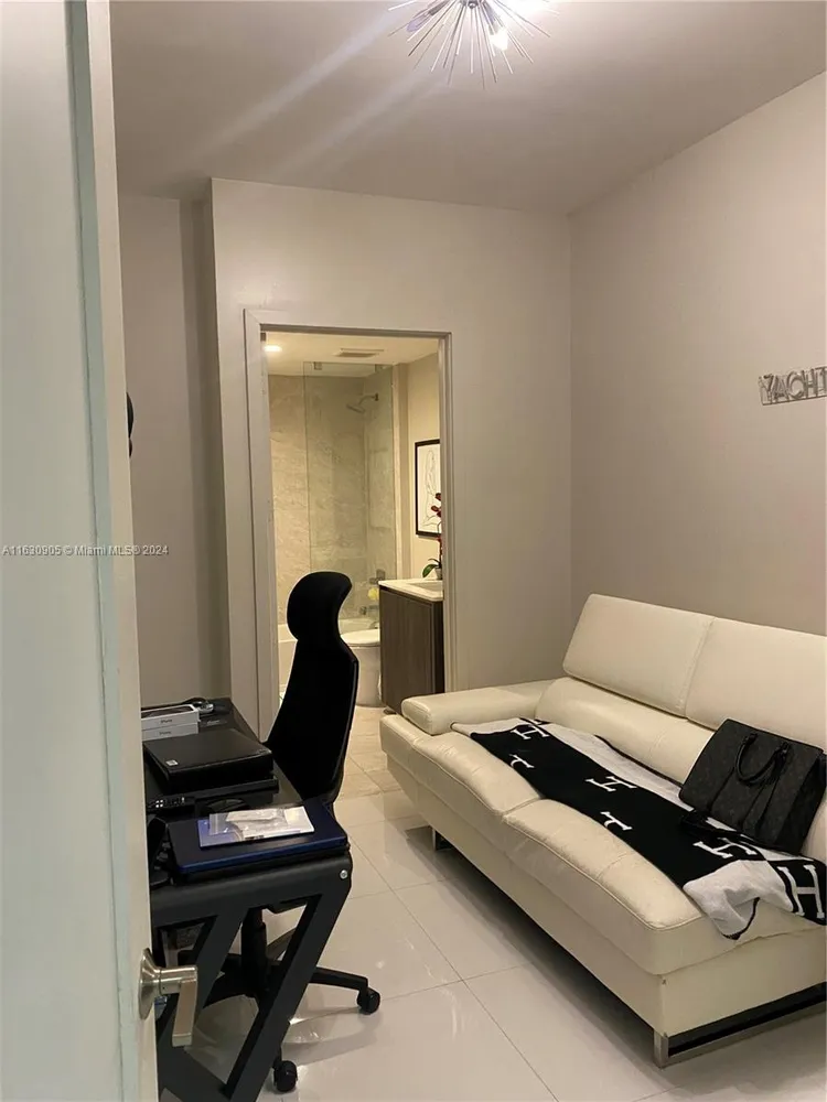 Aria on the Bay #3708 image #18