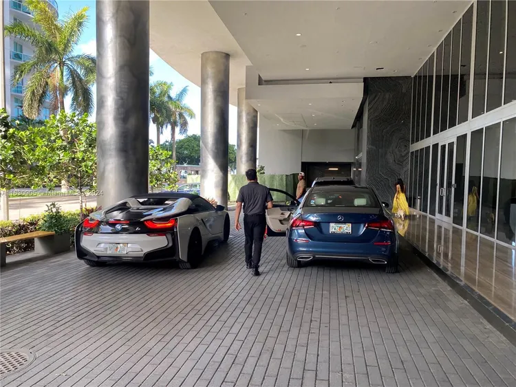 Aria on the Bay #3708 image #32